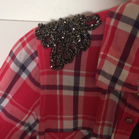 Guess Women’s Button Down Shirt - Picture 3 of 4